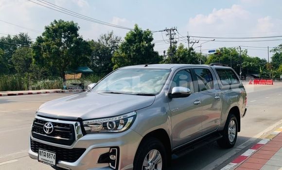 Buy Used Toyota Hiluxe Revo Other Car in Bangkok in Bangkok
