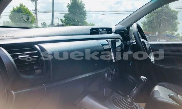 Buy Used Toyota Hiluxe Revo White Car in Bangkok in Bangkok Buy Used Toyota Hiluxe Revo White Car in Bangkok in Bangkok