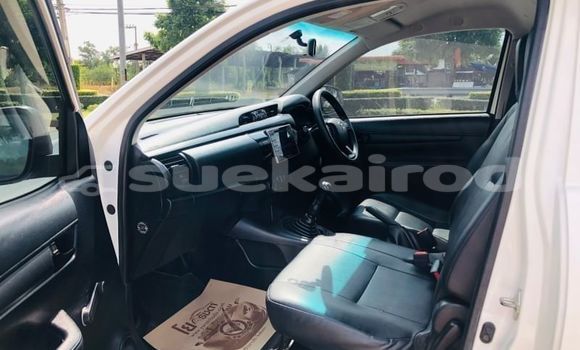 Buy Used Toyota Hiluxe Revo White Car in Bangkok in Bangkok Buy Used Toyota Hiluxe Revo White Car in Bangkok in Bangkok