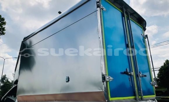 Buy Used Toyota Hiluxe Revo White Car in Bangkok in Bangkok Buy Used Toyota Hiluxe Revo White Car in Bangkok in Bangkok