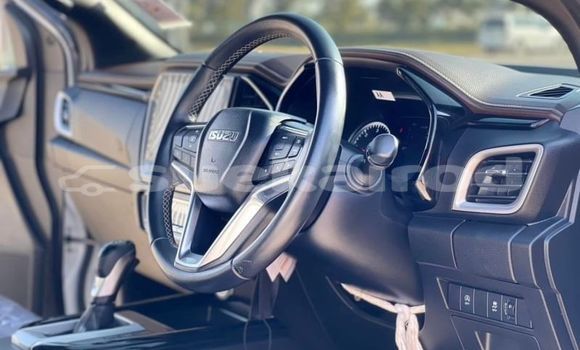 Buy Used Isuzu D-Max White Car in Bangkok in Bangkok Buy Used Isuzu D-Max White Car in Bangkok in Bangkok