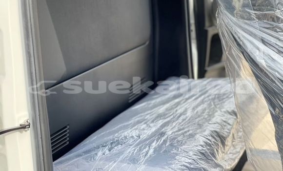 Buy Used Toyota Hiluxe Revo White Car in Bangkok in Bangkok Buy Used Toyota Hiluxe Revo White Car in Bangkok in Bangkok