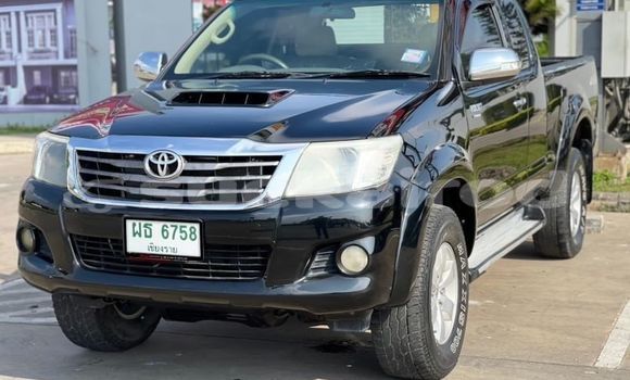 ซื้อ รถมือสอง Toyota Hiluxe VIGO สีดำ รถยนต์ ใน %{เมือง} ใน กรุงเทพมหานคร