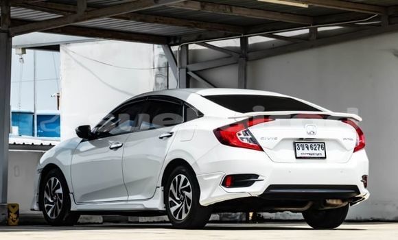 Buy Used Honda Civic White Car in Bangkok in Bangkok Buy Used Honda Civic White Car in Bangkok in Bangkok