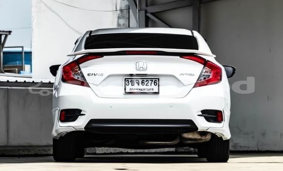 Buy Used Honda Civic White Car in Bangkok in Bangkok Buy Used Honda Civic White Car in Bangkok in Bangkok
