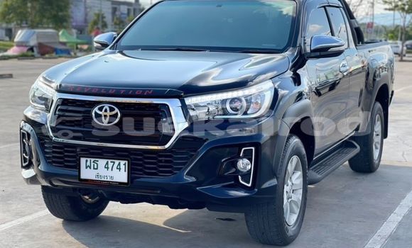 Buy Used Toyota Hiluxe Revo Black Car in Bangkok in Bangkok Buy Used Toyota Hiluxe Revo Black Car in Bangkok in Bangkok