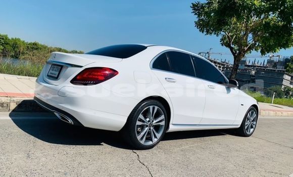 ซื้อ รถมือสอง Mercedes-Benz C-Classe ขาว รถยนต์ ใน %{เมือง} ใน กรุงเทพมหานคร ซื้อ รถมือสอง Mercedes-Benz C-Classe ขาว รถยนต์ ใน %{เมือง} ใน กรุงเทพมหานคร