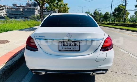 ซื้อ รถมือสอง Mercedes-Benz C-Classe ขาว รถยนต์ ใน %{เมือง} ใน กรุงเทพมหานคร ซื้อ รถมือสอง Mercedes-Benz C-Classe ขาว รถยนต์ ใน %{เมือง} ใน กรุงเทพมหานคร