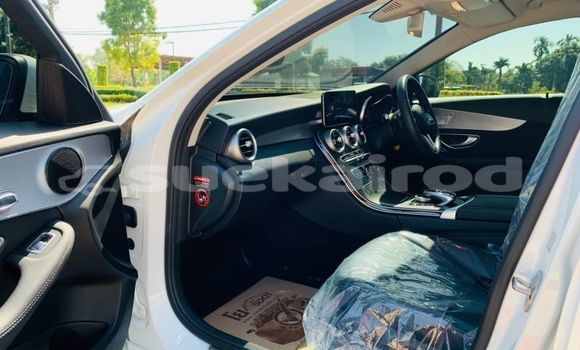 ซื้อ รถมือสอง Mercedes-Benz C-Classe ขาว รถยนต์ ใน %{เมือง} ใน กรุงเทพมหานคร ซื้อ รถมือสอง Mercedes-Benz C-Classe ขาว รถยนต์ ใน %{เมือง} ใน กรุงเทพมหานคร