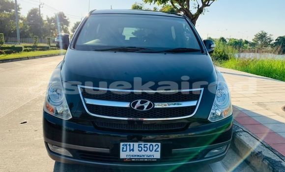 Buy Used Hyundai H1 Silver Car in Bangkok in Bangkok Buy Used Hyundai H1 Silver Car in Bangkok in Bangkok