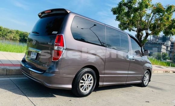 Buy Used Hyundai H1 Other Car in Bangkok in Bangkok Buy Used Hyundai H1 Other Car in Bangkok in Bangkok