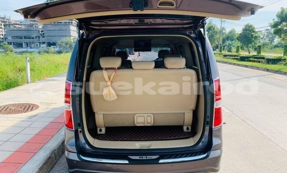 Buy Used Hyundai H1 Other Car in Bangkok in Bangkok Buy Used Hyundai H1 Other Car in Bangkok in Bangkok