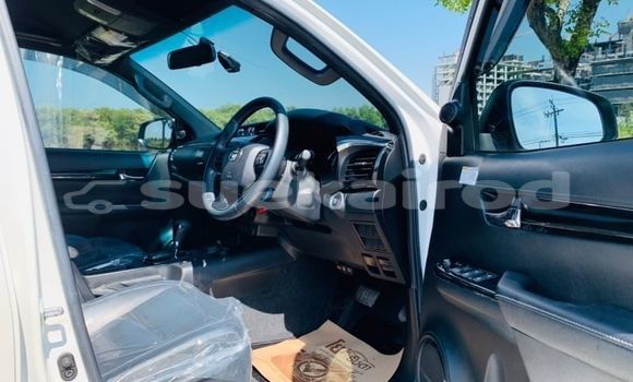 ซื้อ รถมือสอง Toyota Hiluxe Revo ขาว รถยนต์ ใน %{เมือง} ใน กรุงเทพมหานคร ซื้อ รถมือสอง Toyota Hiluxe Revo ขาว รถยนต์ ใน %{เมือง} ใน กรุงเทพมหานคร