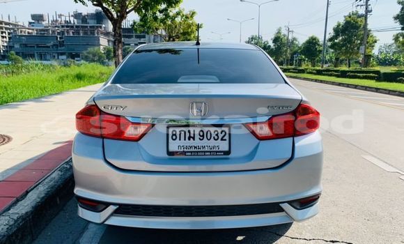 ซื้อ รถมือสอง Honda City อื่น ๆ รถยนต์ ใน %{เมือง} ใน กรุงเทพมหานคร ซื้อ รถมือสอง Honda City อื่น ๆ รถยนต์ ใน %{เมือง} ใน กรุงเทพมหานคร