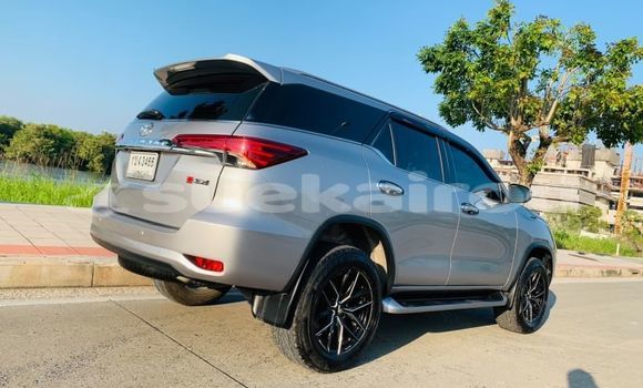 ซื้อ รถมือสอง Toyota Fortuner อื่น ๆ รถยนต์ ใน %{เมือง} ใน กรุงเทพมหานคร ซื้อ รถมือสอง Toyota Fortuner อื่น ๆ รถยนต์ ใน %{เมือง} ใน กรุงเทพมหานคร