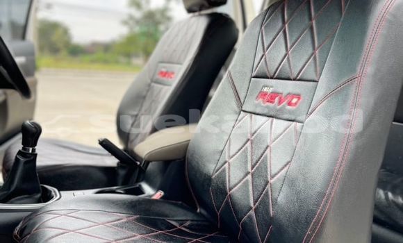 ซื้อ รถมือสอง Toyota Hiluxe Revo ขาว รถยนต์ ใน %{เมือง} ใน กรุงเทพมหานคร ซื้อ รถมือสอง Toyota Hiluxe Revo ขาว รถยนต์ ใน %{เมือง} ใน กรุงเทพมหานคร