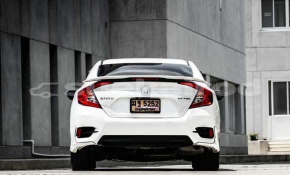 ซื้อ รถมือสอง Honda Civic ขาว รถยนต์ ใน %{เมือง} ใน กรุงเทพมหานคร ซื้อ รถมือสอง Honda Civic ขาว รถยนต์ ใน %{เมือง} ใน กรุงเทพมหานคร
