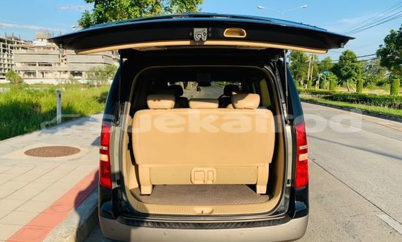 ซื้อ รถมือสอง Hyundai H1 สีดำ รถยนต์ ใน %{เมือง} ใน กรุงเทพมหานคร ซื้อ รถมือสอง Hyundai H1 สีดำ รถยนต์ ใน %{เมือง} ใน กรุงเทพมหานคร