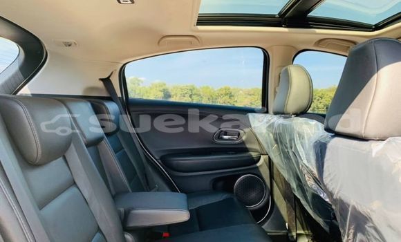 ซื้อ รถมือสอง Honda HR-V สีดำ รถยนต์ ใน %{เมือง} ใน กรุงเทพมหานคร ซื้อ รถมือสอง Honda HR-V สีดำ รถยนต์ ใน %{เมือง} ใน กรุงเทพมหานคร