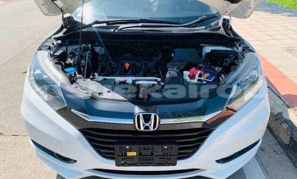 ซื้อ รถมือสอง Honda HR-V สีดำ รถยนต์ ใน %{เมือง} ใน กรุงเทพมหานคร ซื้อ รถมือสอง Honda HR-V สีดำ รถยนต์ ใน %{เมือง} ใน กรุงเทพมหานคร