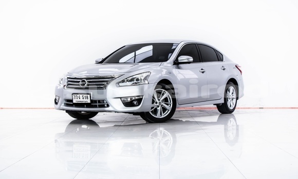 ซื้อ รถมือสอง Nissan Teana เงิน รถยนต์ ใน %{เมือง} ใน กรุงเทพมหานคร ซื้อ รถมือสอง Nissan Teana เงิน รถยนต์ ใน %{เมือง} ใน กรุงเทพมหานคร