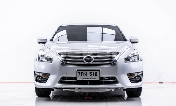 Buy Used Nissan Teana Silver Car in Bangkok in Bangkok Buy Used Nissan Teana Silver Car in Bangkok in Bangkok