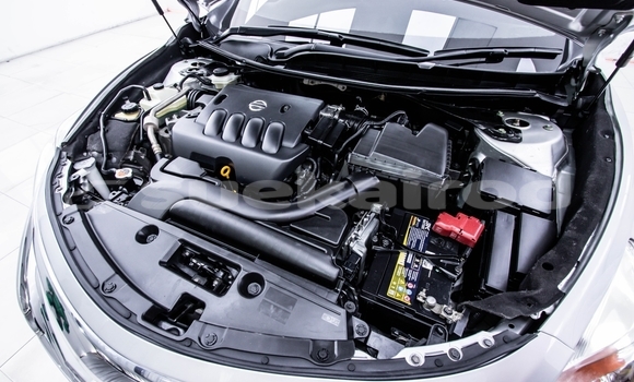 Buy Used Nissan Teana Silver Car in Bangkok in Bangkok Buy Used Nissan Teana Silver Car in Bangkok in Bangkok