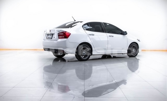 ซื้อ รถมือสอง Honda City ขาว รถยนต์ ใน %{เมือง} ใน กรุงเทพมหานคร ซื้อ รถมือสอง Honda City ขาว รถยนต์ ใน %{เมือง} ใน กรุงเทพมหานคร