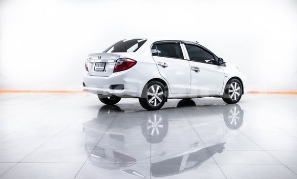 Buy Used Honda City White Car in Bangkok in Bangkok Buy Used Honda City White Car in Bangkok in Bangkok