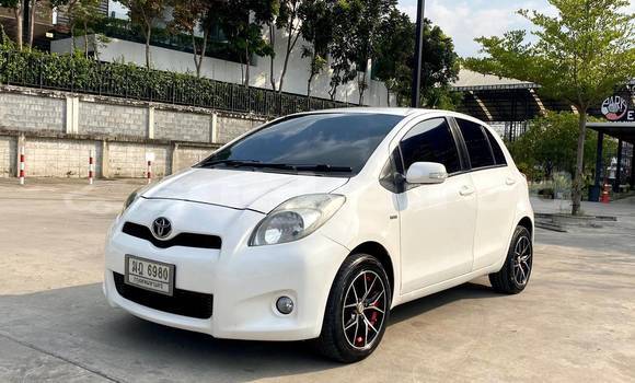 Buy Used Toyota Yaris White Car in Bangkok in Bangkok