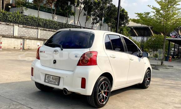 ซื้อ รถมือสอง Toyota Yaris ขาว รถยนต์ ใน %{เมือง} ใน กรุงเทพมหานคร ซื้อ รถมือสอง Toyota Yaris ขาว รถยนต์ ใน %{เมือง} ใน กรุงเทพมหานคร