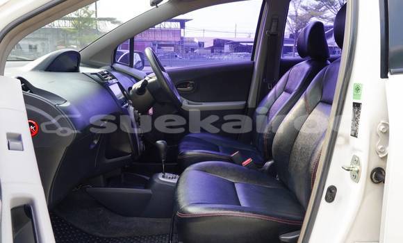 ซื้อ รถมือสอง Toyota Yaris ขาว รถยนต์ ใน %{เมือง} ใน กรุงเทพมหานคร ซื้อ รถมือสอง Toyota Yaris ขาว รถยนต์ ใน %{เมือง} ใน กรุงเทพมหานคร