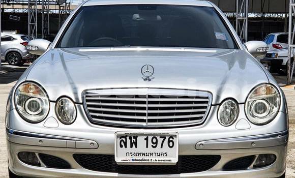 ซื้อ รถมือสอง Mercedes-Benz E200 เงิน รถยนต์ ใน %{เมือง} ใน กรุงเทพมหานคร ซื้อ รถมือสอง Mercedes-Benz E200 เงิน รถยนต์ ใน %{เมือง} ใน กรุงเทพมหานคร