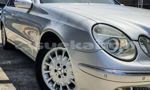 ซื้อ รถมือสอง Mercedes-Benz E200 เงิน รถยนต์ ใน %{เมือง} ใน กรุงเทพมหานคร ซื้อ รถมือสอง Mercedes-Benz E200 เงิน รถยนต์ ใน %{เมือง} ใน กรุงเทพมหานคร
