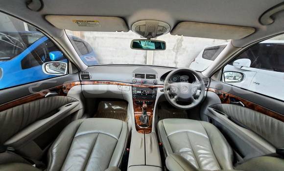 ซื้อ รถมือสอง Mercedes-Benz E200 เงิน รถยนต์ ใน %{เมือง} ใน กรุงเทพมหานคร ซื้อ รถมือสอง Mercedes-Benz E200 เงิน รถยนต์ ใน %{เมือง} ใน กรุงเทพมหานคร