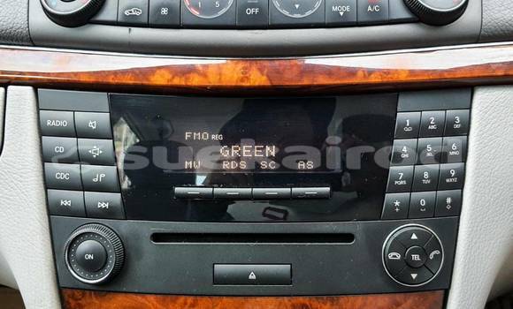 ซื้อ รถมือสอง Mercedes-Benz E200 เงิน รถยนต์ ใน %{เมือง} ใน กรุงเทพมหานคร ซื้อ รถมือสอง Mercedes-Benz E200 เงิน รถยนต์ ใน %{เมือง} ใน กรุงเทพมหานคร