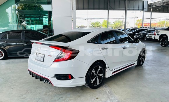 Buy Used Honda Civic White Car in Bangkok in Bangkok Buy Used Honda Civic White Car in Bangkok in Bangkok