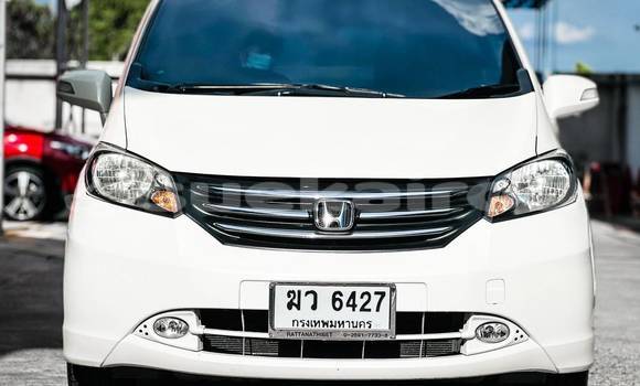 Buy Used Honda Freed White Car in Bangkok in Bangkok Buy Used Honda Freed White Car in Bangkok in Bangkok