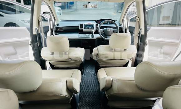 Buy Used Honda Freed White Car in Bangkok in Bangkok Buy Used Honda Freed White Car in Bangkok in Bangkok