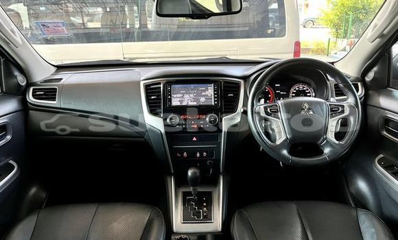 ซื้อ รถมือสอง Mitsubishi Triton สีดำ รถยนต์ ใน %{เมือง} ใน กรุงเทพมหานคร ซื้อ รถมือสอง Mitsubishi Triton สีดำ รถยนต์ ใน %{เมือง} ใน กรุงเทพมหานคร