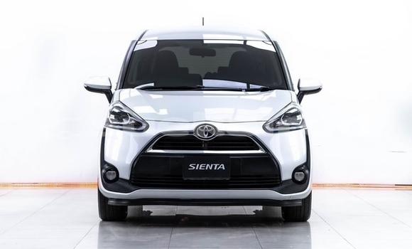 ซื้อ รถมือสอง Toyota Sienta อื่น ๆ รถยนต์ ใน %{เมือง} ใน กรุงเทพมหานคร ซื้อ รถมือสอง Toyota Sienta อื่น ๆ รถยนต์ ใน %{เมือง} ใน กรุงเทพมหานคร
