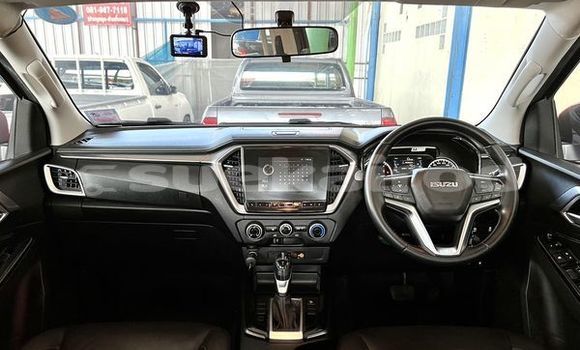ซื้อ รถมือสอง Isuzu D-Max สีแดง รถยนต์ ใน %{เมือง} ใน กรุงเทพมหานคร ซื้อ รถมือสอง Isuzu D-Max สีแดง รถยนต์ ใน %{เมือง} ใน กรุงเทพมหานคร
