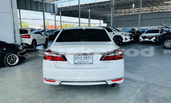 Buy Used Honda Accord White Car in Bangkok in Bangkok Buy Used Honda Accord White Car in Bangkok in Bangkok