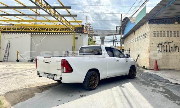 ซื้อ รถมือสอง Toyota Hiluxe Revo ขาว รถยนต์ ใน %{เมือง} ใน กรุงเทพมหานคร ซื้อ รถมือสอง Toyota Hiluxe Revo ขาว รถยนต์ ใน %{เมือง} ใน กรุงเทพมหานคร