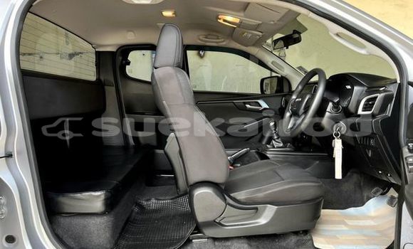 ซื้อ รถมือสอง Isuzu D-Max เงิน รถยนต์ ใน %{เมือง} ใน กรุงเทพมหานคร ซื้อ รถมือสอง Isuzu D-Max เงิน รถยนต์ ใน %{เมือง} ใน กรุงเทพมหานคร