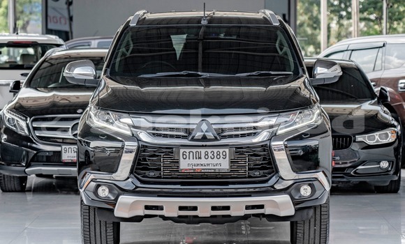 ซื้อ รถมือสอง Mitsubishi Pajero สีดำ รถยนต์ ใน %{เมือง} ใน กรุงเทพมหานคร ซื้อ รถมือสอง Mitsubishi Pajero สีดำ รถยนต์ ใน %{เมือง} ใน กรุงเทพมหานคร
