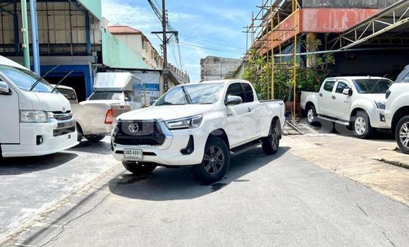 ซื้อ รถมือสอง Toyota Hiluxe Revo ขาว รถยนต์ ใน %{เมือง} ใน กรุงเทพมหานคร