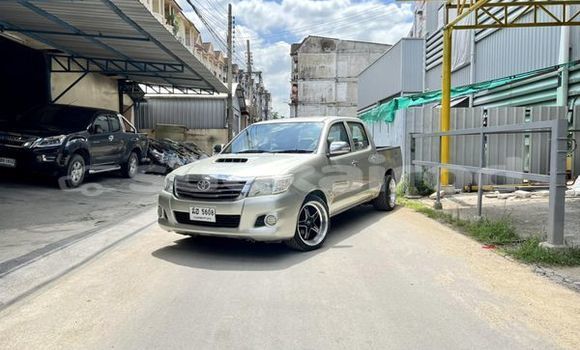 ซื้อ รถมือสอง Toyota Hiluxe VIGO เงิน รถยนต์ ใน %{เมือง} ใน กรุงเทพมหานคร