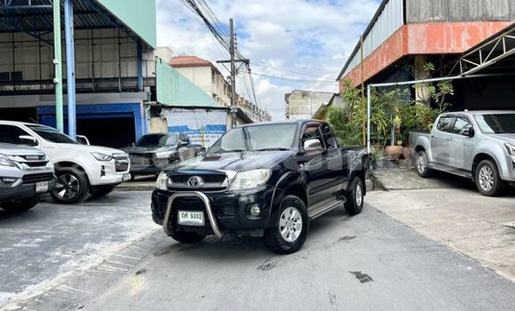 Buy Used Toyota Hiluxe VIGO Silver Car in Bangkok in Bangkok