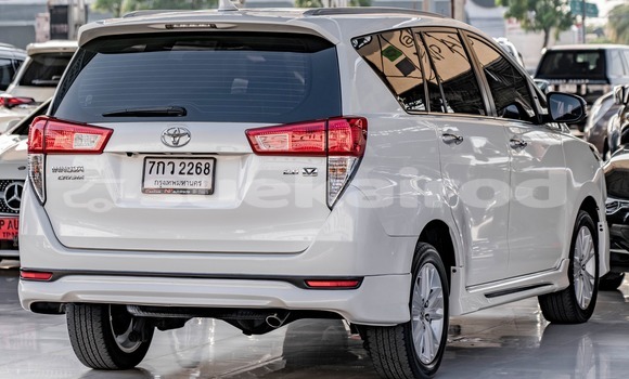 Buy Used Toyota Innova White Car in Bangkok in Bangkok Buy Used Toyota Innova White Car in Bangkok in Bangkok